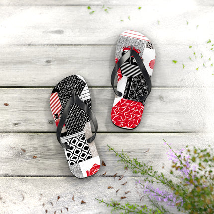 Japanese Pattern Flip Flops "Good Old Japan" | Traditional Aesthetic with Everyday Ease